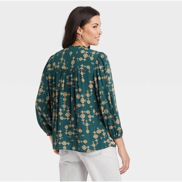Knox Rose Green Floral Boho Peasant Blouse Size Small NWT - Picture 2 of 5